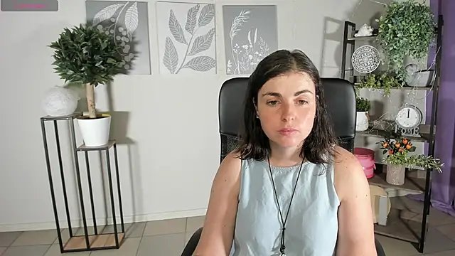 MartaEdams webcam