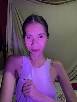LoveRUBY143 webcam