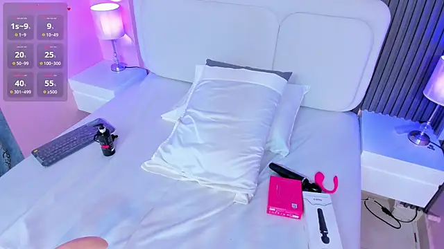 lia_sucker webcam
