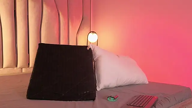 lian_cameron webcam