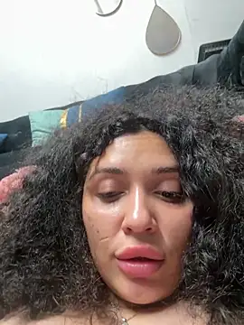ChloeJoyce webcam