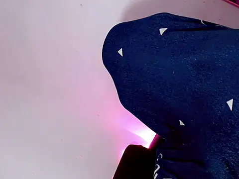 Dwarffuckingfinaxx webcam