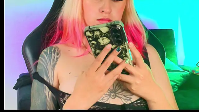 Mollycb webcam