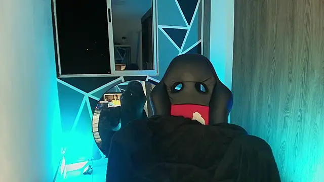 Sebolaz333 webcam