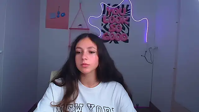KissMeJulia webcam