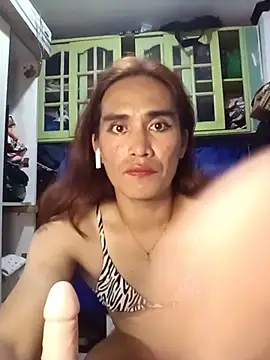 HornyKerujieTrans webcam