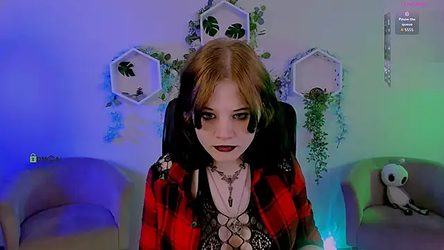 nikki_kiss_ webcam