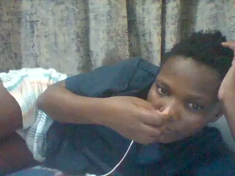 tina_2030 webcam