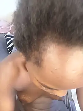 xbella32 webcam