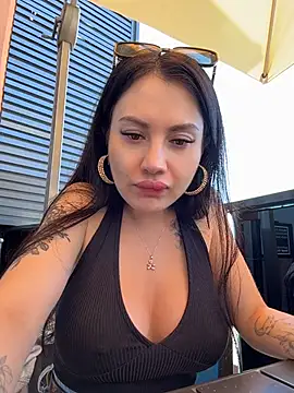 Wet__Bunny 💎 naked cam