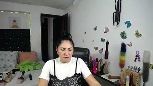 mature_bigboobs10 webcam