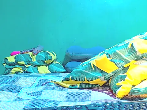 toiletplaybarbiedoll - ToiletPlayBarbieDoll's free webcam - UK Sex Cams