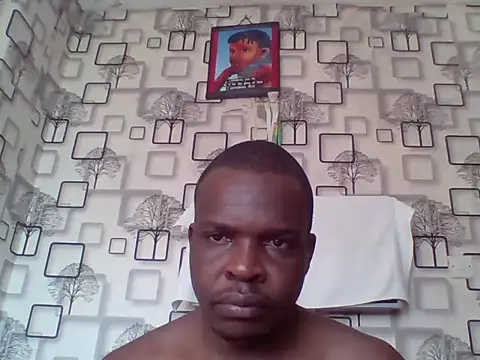 Chumba_001 live cam on StripChat