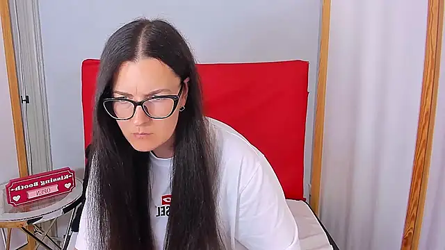 NadiaXlove webcam