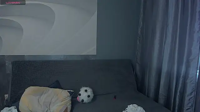 TarynPalek webcam
