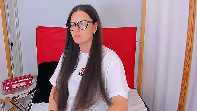 NadiaXlove webcam