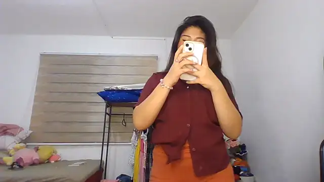 CathleenLaurole webcam