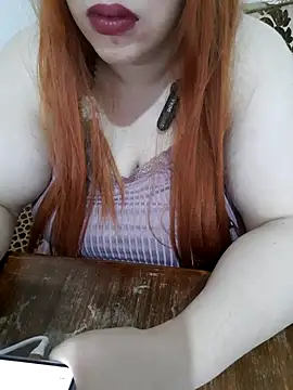 Madam_bezzzoul webcam