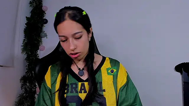 Noaah25_ webcam
