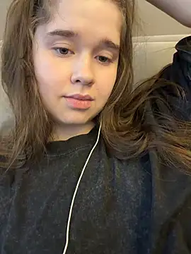 HornyGirlH webcam