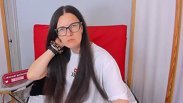 NadiaXlove webcam