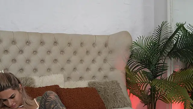 TiffanyMaze webcam