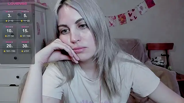 pawpaws - Pawpaws's free webcam - UK Sex Cams