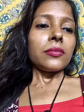 Gud_girl_Nilu webcam