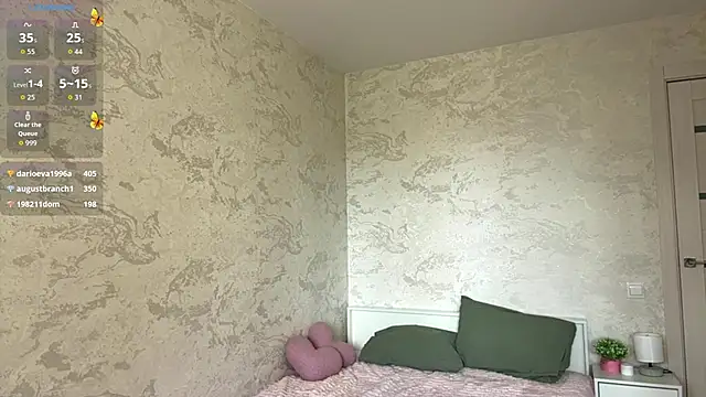 NylaNadler webcam