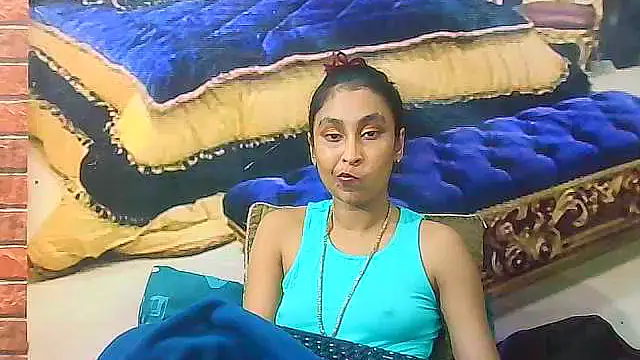 IndianSexyButt webcam