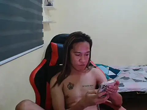 ashelyxyn69xx webcam