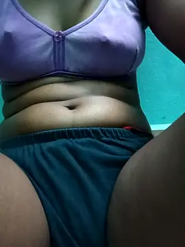 Tamil_Cindrella webcam