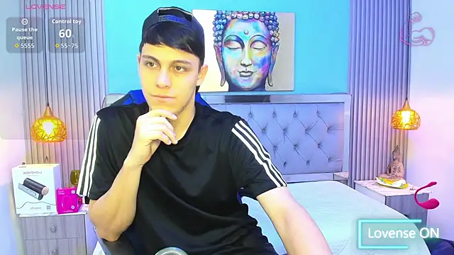 Ethanx18_ webcam