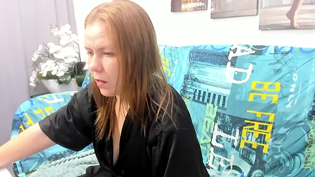 Dear_hollyy webcam