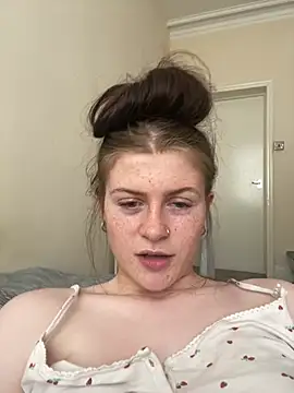 Filthy_ScottishCarmen webcam