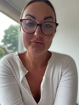 Crystal_xox webcam