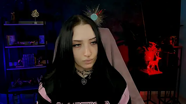 MonicaLowes webcam