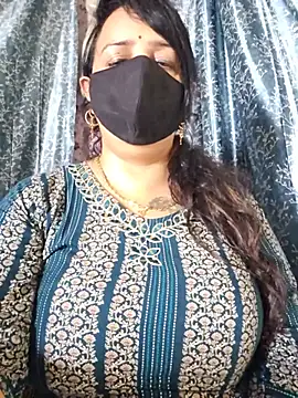 cute-tanvi webcam