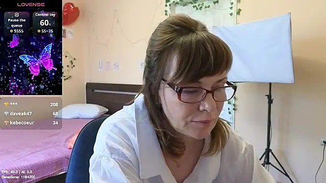 Miss_Moren webcam