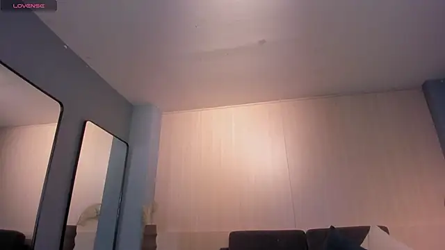 TiffannySins webcam