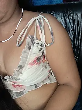Miss_retika webcam