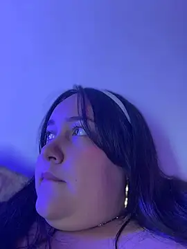 EvaBigBoobs webcam