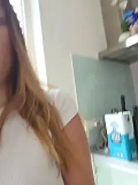Luna_Lynn webcam