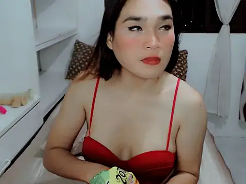Ella_cummers live cam on StripChat