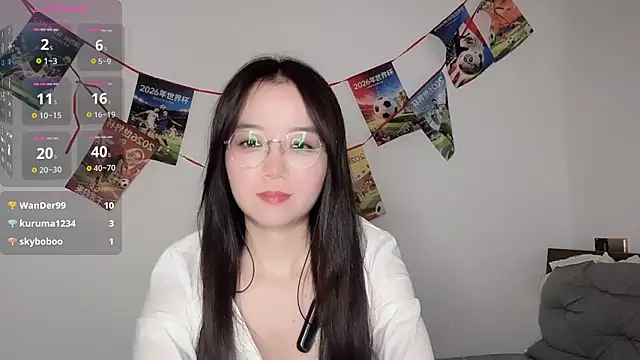 77-Vicky webcam