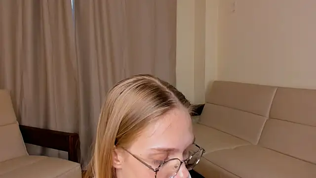 FemMantis webcam