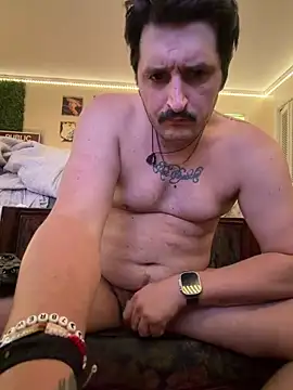 PoundedCajunGuy93 webcam