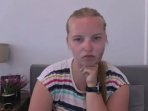 RoseTeacherX webcam
