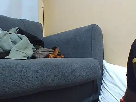 Fine-Asss webcam