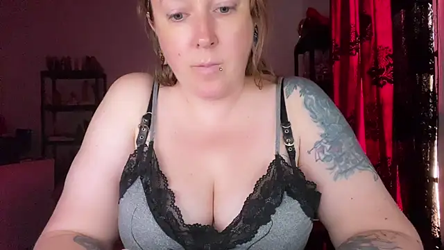 kisicaxx webcam